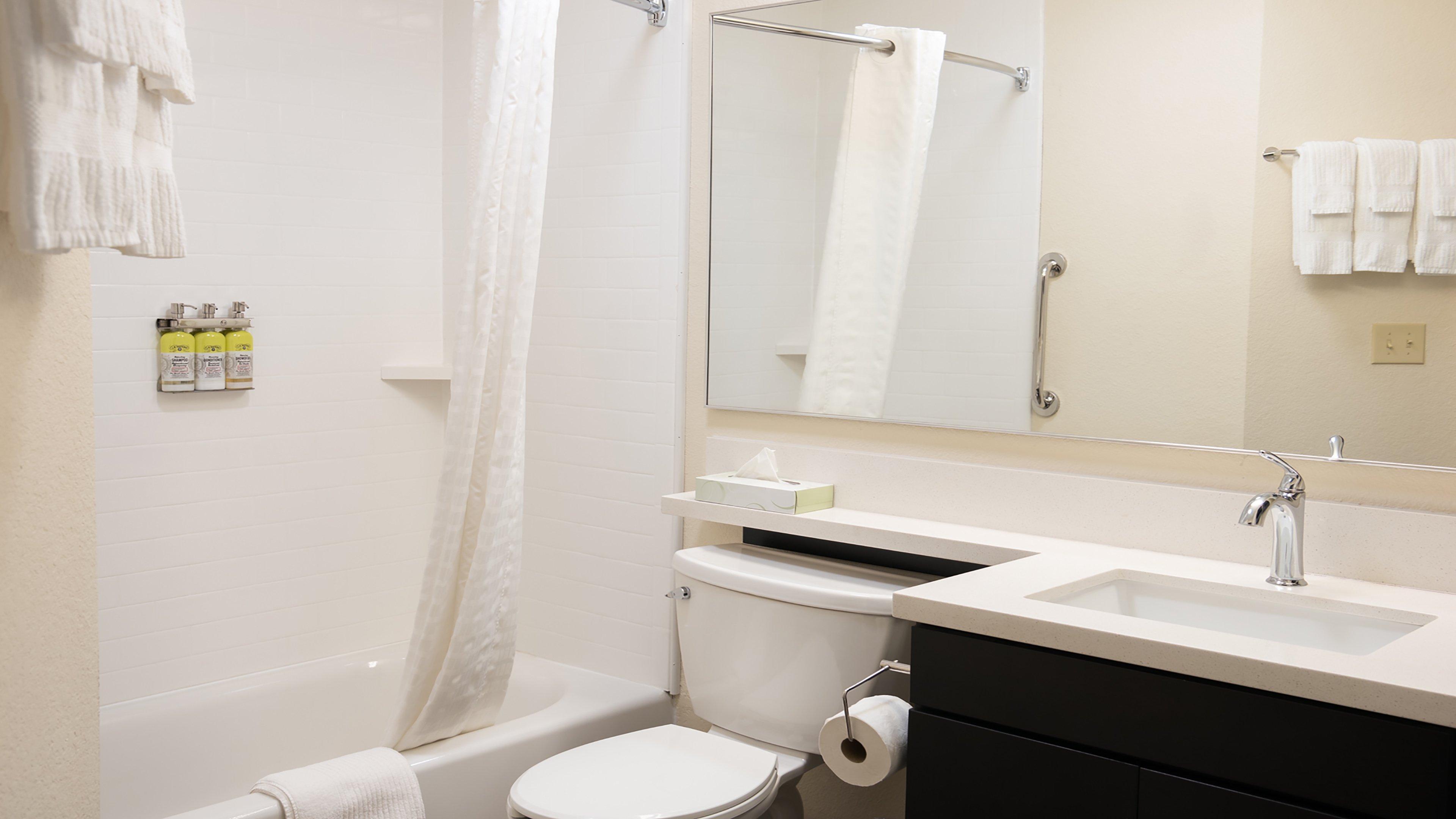 Candlewood Suites Bay City By Ihg Экстерьер фото