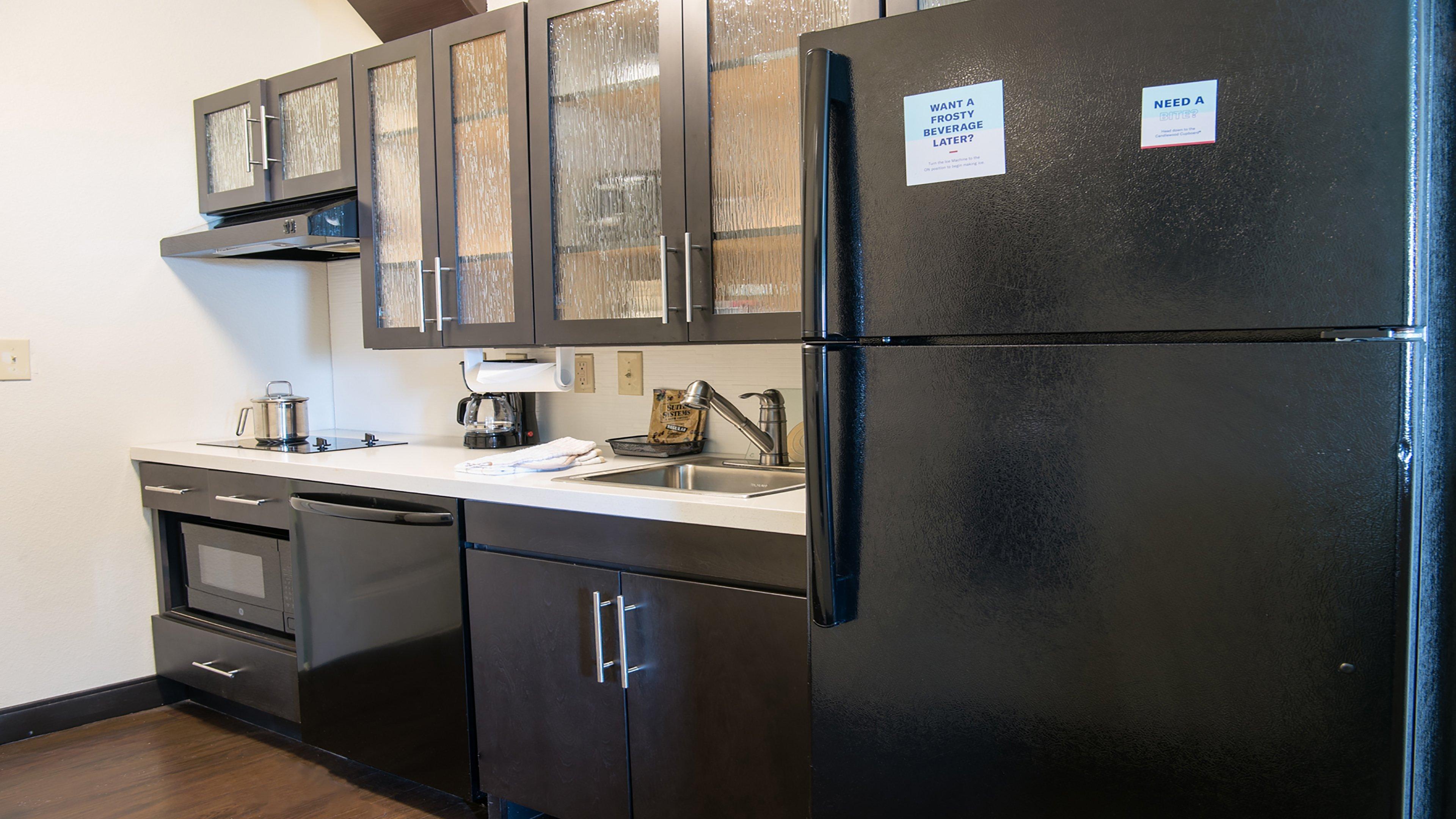 Candlewood Suites Bay City By Ihg Экстерьер фото