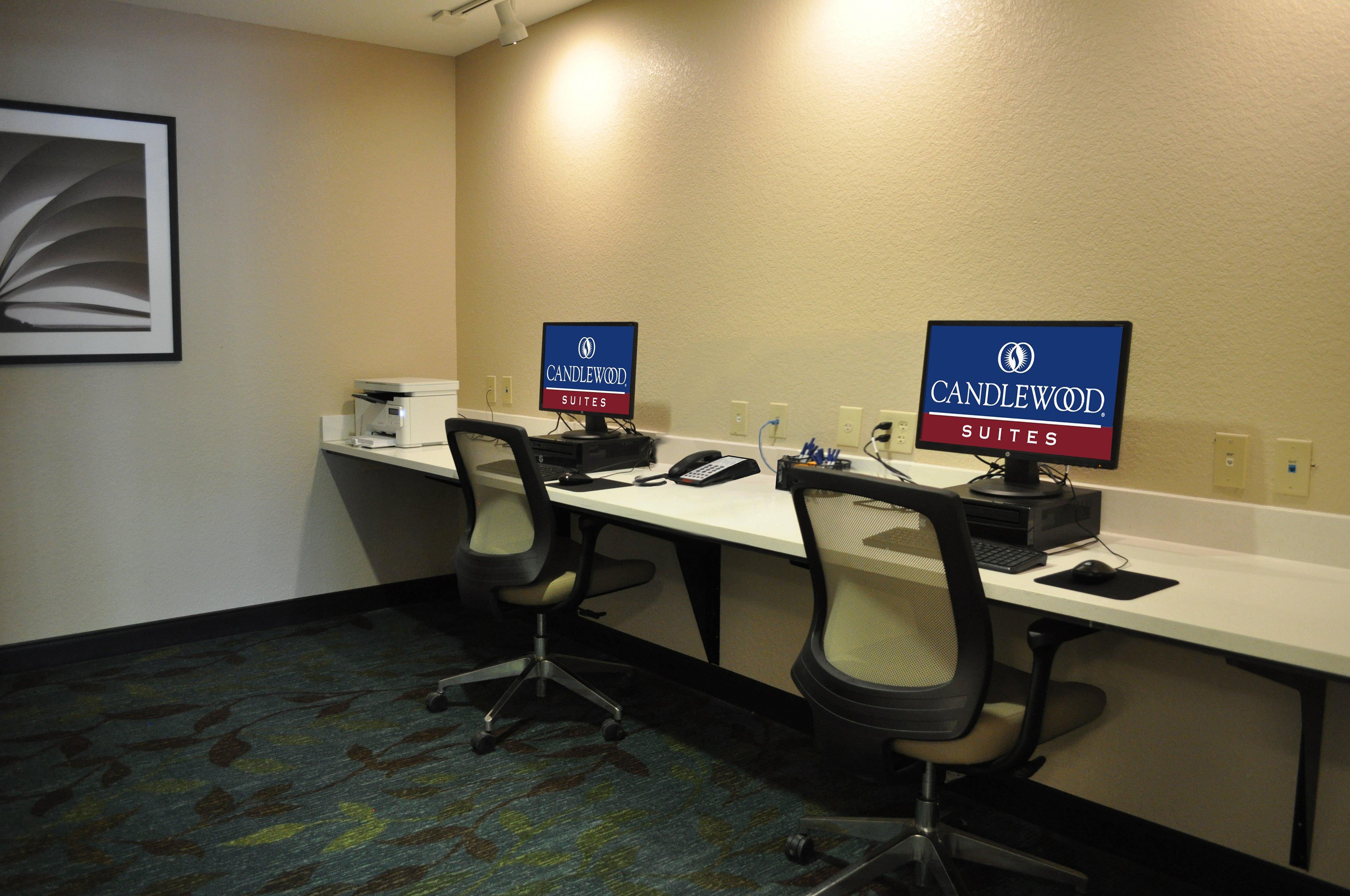 Candlewood Suites Bay City By Ihg Экстерьер фото